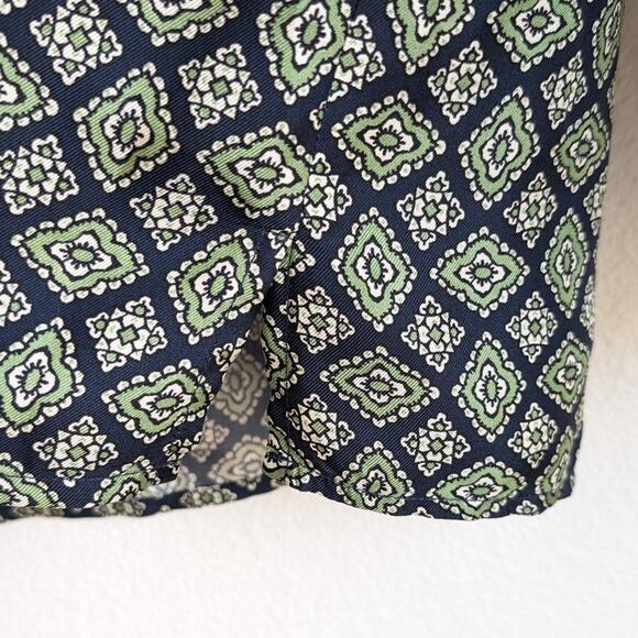 Prada Silk Patterned Long Sleeve Blouse Straight Fit Shirt, size IT 42/US 6 - Picture 6 of 13